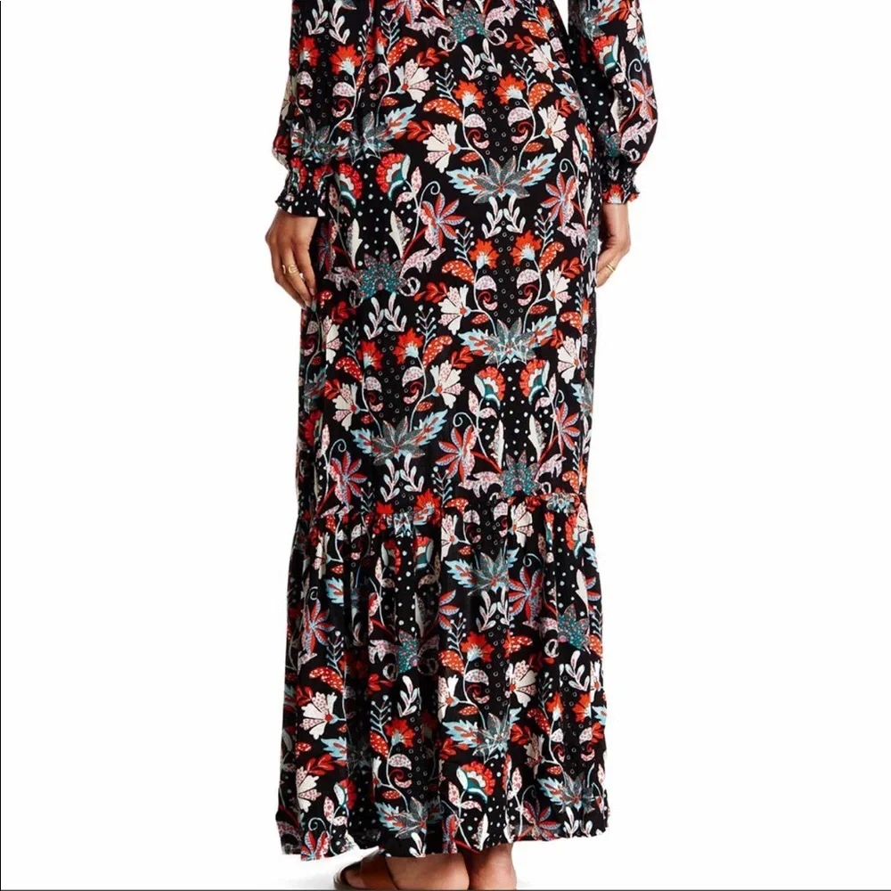 ECI Floral Maxi Dress - Picture 4 of 9